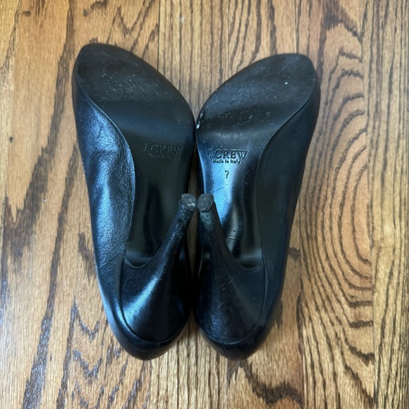 J. Crew Black Leather Heels Round Toe - Picture 4 of 5
